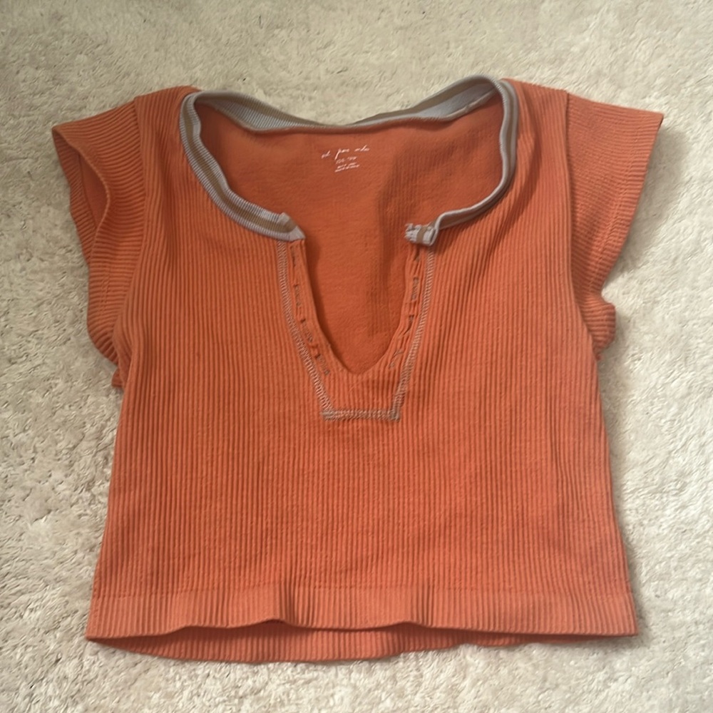 urban outfitters go for gold top